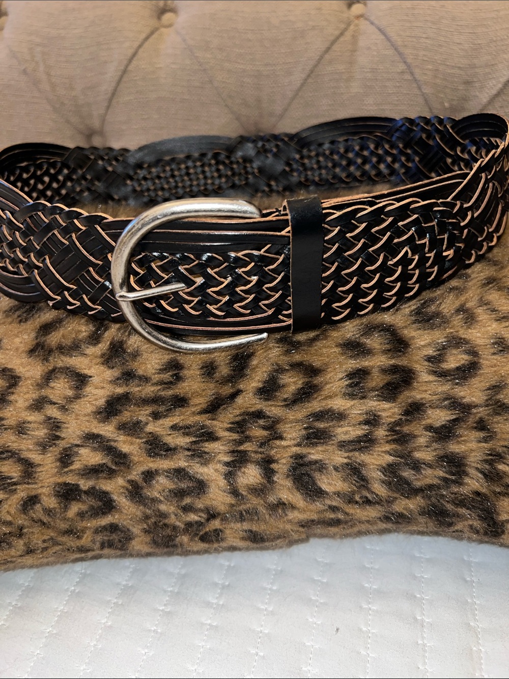 Banana Republic Woven Leather-Style Belt in Black and Brown